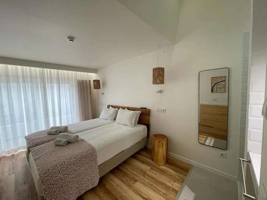 Altinho B&B - Quartos - Rooms - Odeceixe 0*,